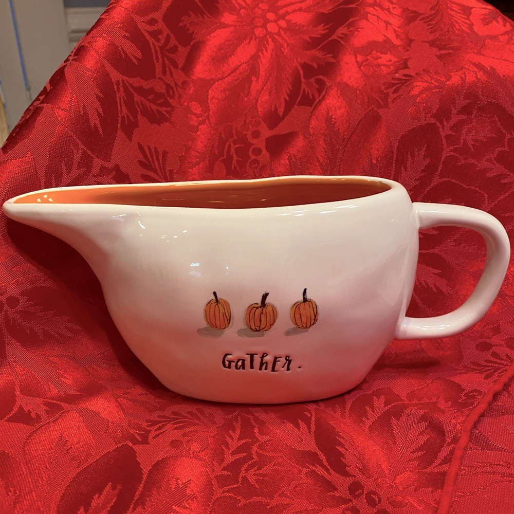 Rae Dunn gravy boat